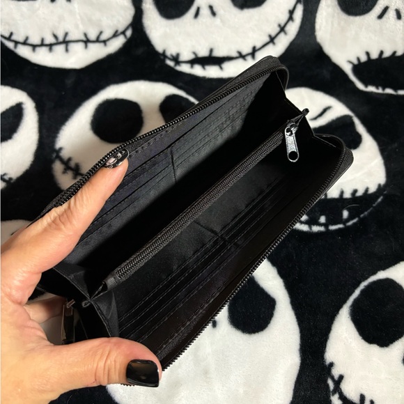 Rip Rose Coffin Wallet - Picture 3 of 4